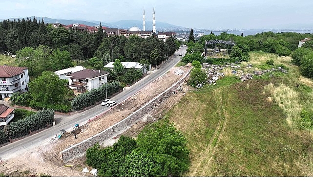Başiskele'de D-130'a rakip: 700 metrelik cadde 4 şeritli hale geliyor