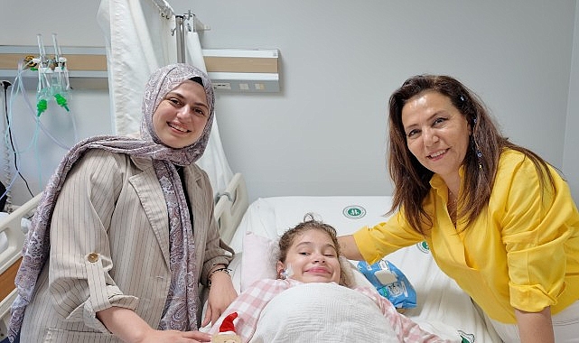 11 Yaşındaki Tuana Ameliyat Öncesi Büyükşehir'in Moral Desteğiyle Zor Günleri Atlatıyor
