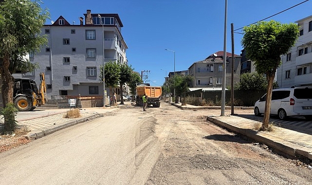Darıca Sırasöğütler'de 3 Bin 830 Ton Asfaltla Konforlu Ulaşım Dönemi
