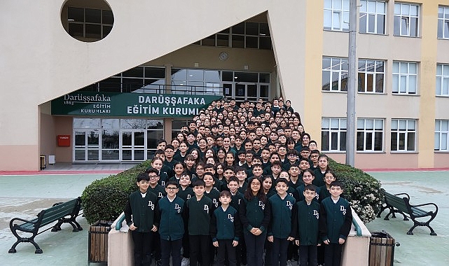 Darüşşafaka, Dünyanın En İyi Okulu Ödülleri'nde Finale Kaldı: Eğitimde Fırsat Eşitliği Küresel Sahnede