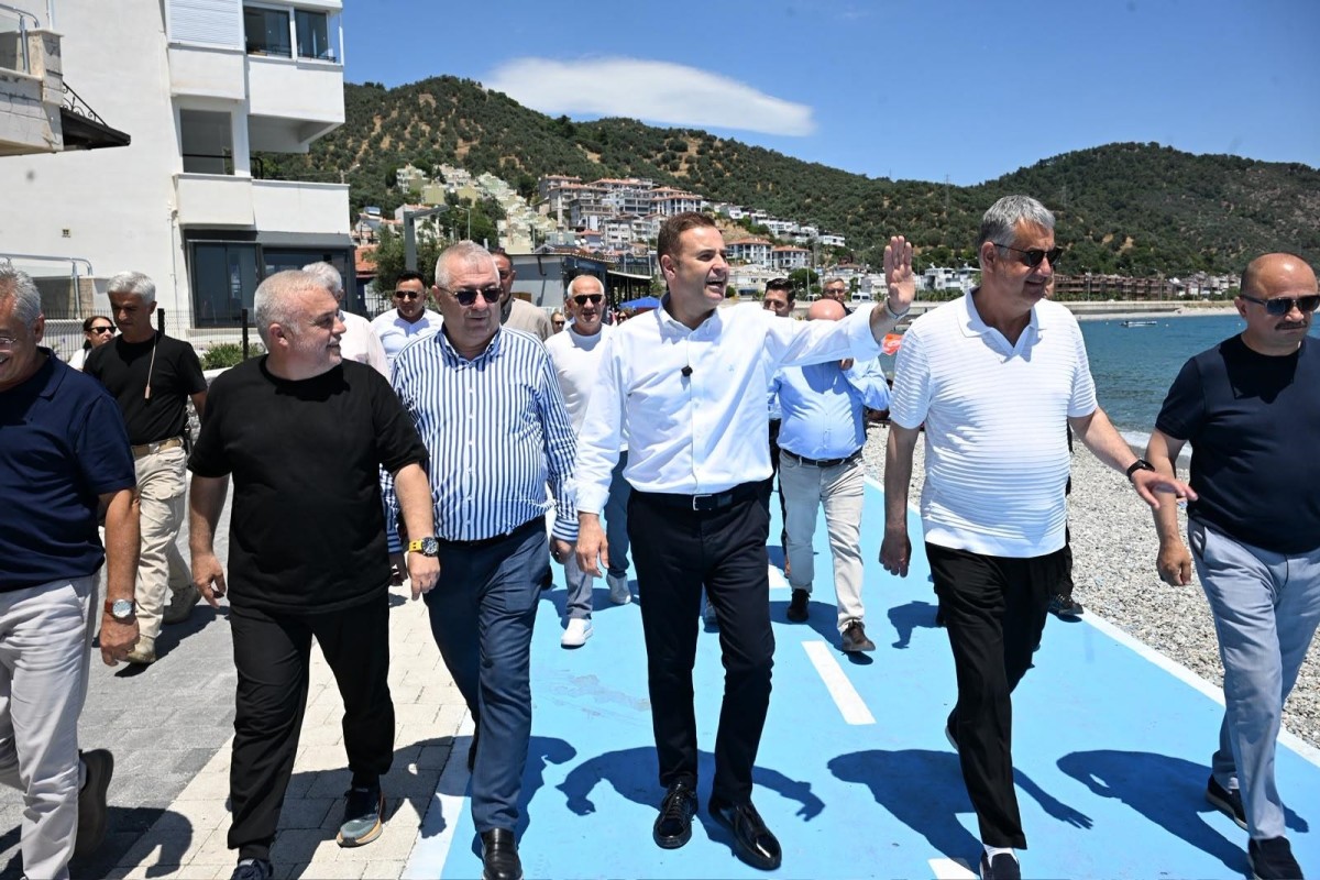 Başkan Akın Körfez’de Vatandaşlarla Buluştu: Sahiller İçin Yeni Hedefler
