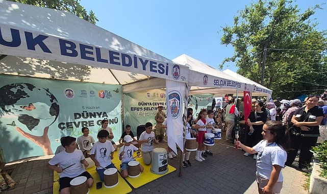 Efes Selçuk'ta Çevre Günü: Atıklara Karşılık Fide ve Gübre Hediyesi