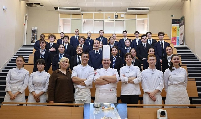 Gastro İnegöl, Türk Mutfağı Haftası'nda Fransa'da 14 Farklı Yemeği Tanıttı