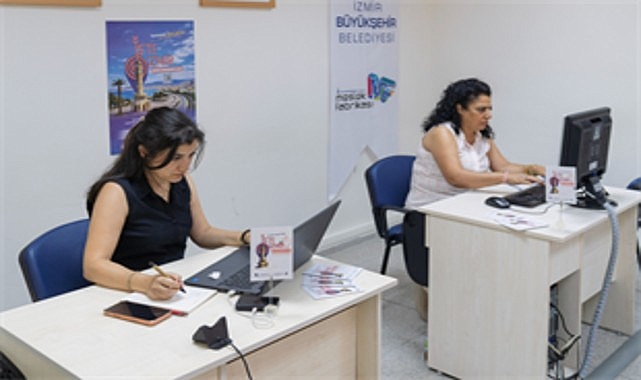 İzmir'de her gün bir kişi işe yerleşiyor: 42 bin kişiye istihdam köprüsü