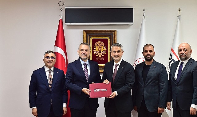 Bayrampaşa Spor Tesisleri Yenileniyor: İbrahim Akın'dan Dev Yatırım Hamlesi
