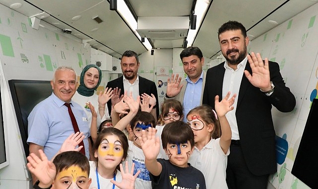 İETT Atık Malzemeleri Dönüştürdü: Beykoz'daki Okullara Eğitim ve Oyun Alanı