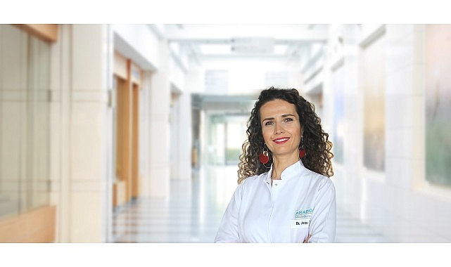 Aynı Gün Yeni Diş İmplantı: Hızlı Çözüm Mümkün Mü?