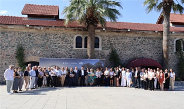 İzmir Zeytini İçin Yol Haritası: Yedi Masada Gelecek Şekilleniyor