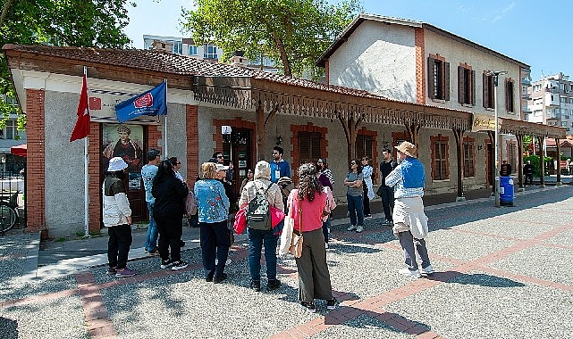 Karşıyaka'da ücretsiz kültür turlarına yoğun ilgi: Kontenjanlar doldu