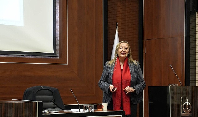 Keçiören Belediyesi Personeline Protokol ve Nezaket Eğitimi Verildi
