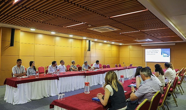 Kırgız Heyet Antalya'nın Mavi Bayrak Deneyimini Yerinde İnceledi