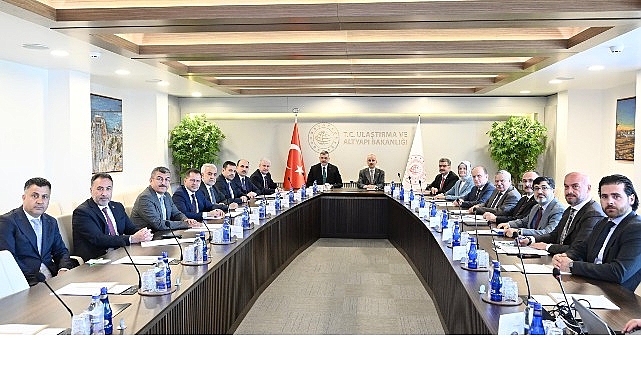 Konya Heyeti Ankara'da Bakanları Ziyaret Etti: Ulaşım, Tarım ve Çevre Projeleri Masaya Yatırıldı