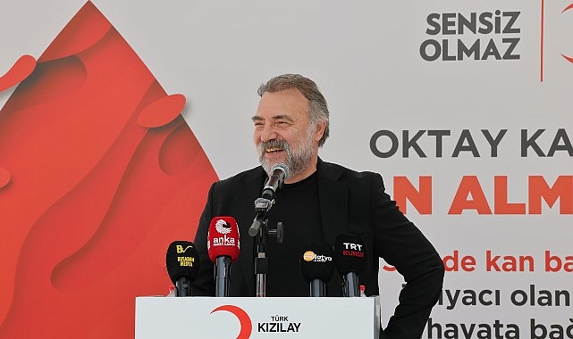 Oktay Kaynarca'nın Adı Malatya'daki Kızılay Kan Alma Birimi'ne Verildi