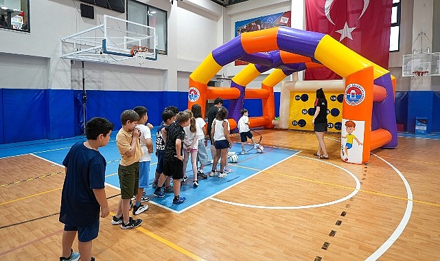 Maltepe'de Yaz Okulu Coşkusu: 7-10 Yaş Çocuklar İçin Renkli ve Eğitici Dersler Başladı