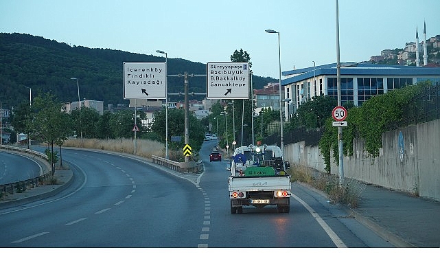 Maltepe'de 18 Mahallede Sivrisinekle Mücadele: Sokak İlaçlamaları Başladı