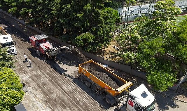 Maltepe'de dev asfalt seferberliği: Sokaklar yenileniyor