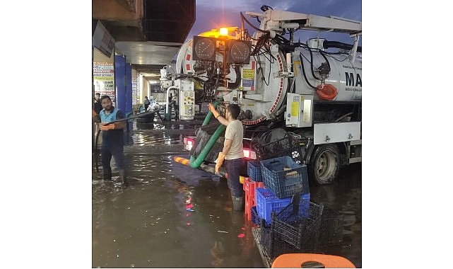 Manisa Büyükşehir Belediyesi, Salihli'de Selden Zarar Gören 22 Haneye 560 Bin TL Nakdi Destek Sağladı