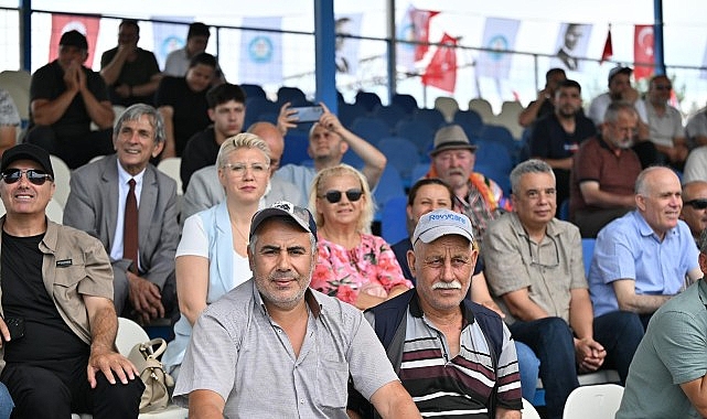 Manisa'da Tarihi Güreş Şöleni Başladı: 1567 Pehlivan Er Meydanında