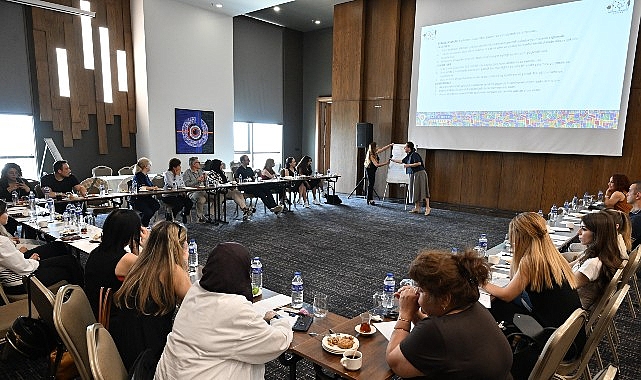 Manisa'da Kadın Dostu Kentler İçin Eşitlik Eylem Planı Eğitimleri Tamamlandı