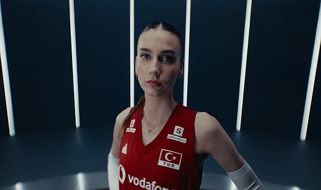 Mercedes-Benz'den Filenin Sultanları'na Yeni Reklam Filmi: 'Yıldızlar Oyunu Değiştirir'