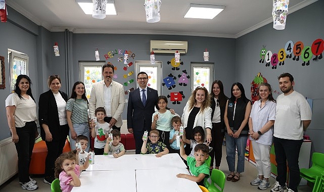 Nilüfer Belediyesi'nden çocuklara süt dağıtımı: Yıllık tüketim 39 litre