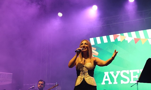Nilüfer'de Karadeniz Rüzgarı: 2. Festival Coşkusu Horon ve Türkülerle Sürüyor