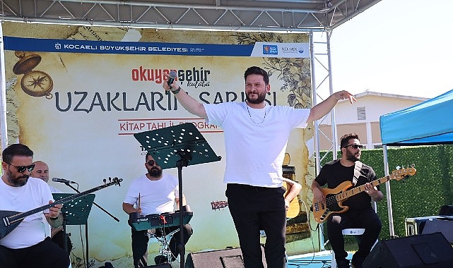 Okuyan Şehir Kulübü'nde 1265 Üye, Kitap ve Müzikle Buluştu