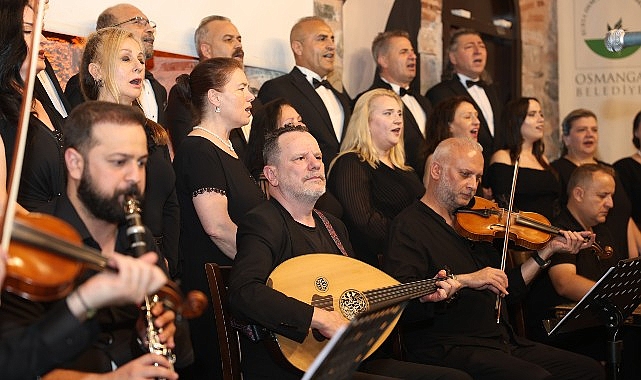 Babalara Özel Türk Sanat Müziği Gecesi: Osmangazi'de Duygu ve Coşku Bir Aradaydı