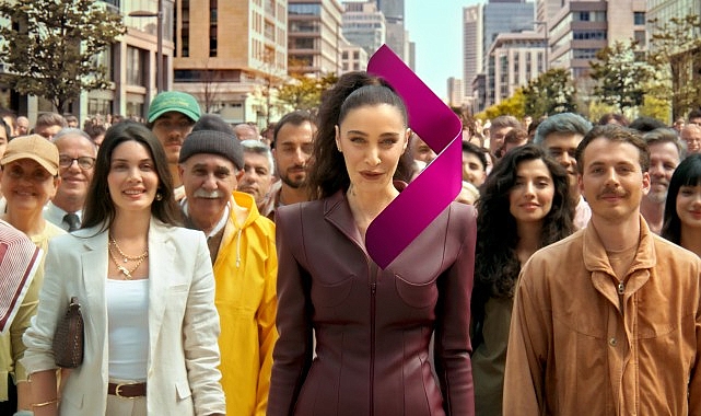 Sıla ve Türkiye'nin Her Kesiminden İnsanlar QNB'nin Yeni Reklam Filminde Buluşuyor