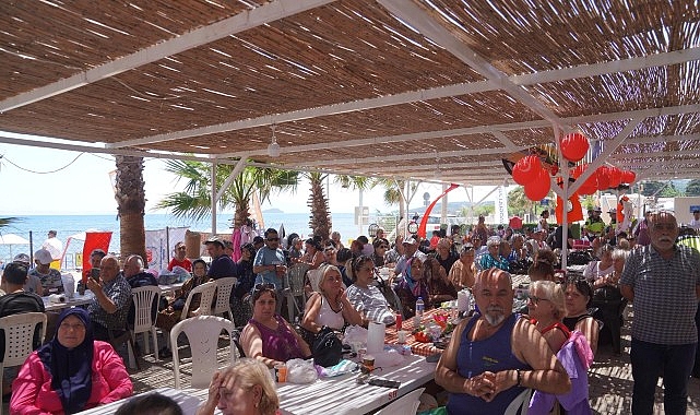 Seferihisar'da Engelsiz Yaşam Derneği 16. Sezona Coşkulu Açılış Yaptı