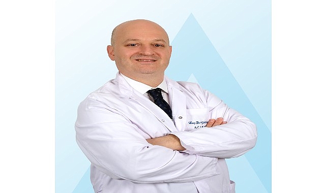 Tatilde Omurga Sağlığınızı Tehdit Eden 6 Hata: Uzun Süre Şezlongda Kalmayın