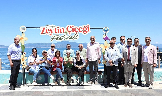 Tirilye'de Zeytin Çiçeği Festivali İkinci Kez Coşkuyla Başladı