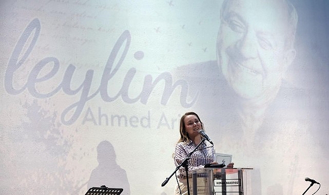 Ahmed Arif 35. Yılında Konak'ta Şiirlerle Anıldı: Başkan Mutlu'dan Tutuklu Belediye Başkanlarına İthaf