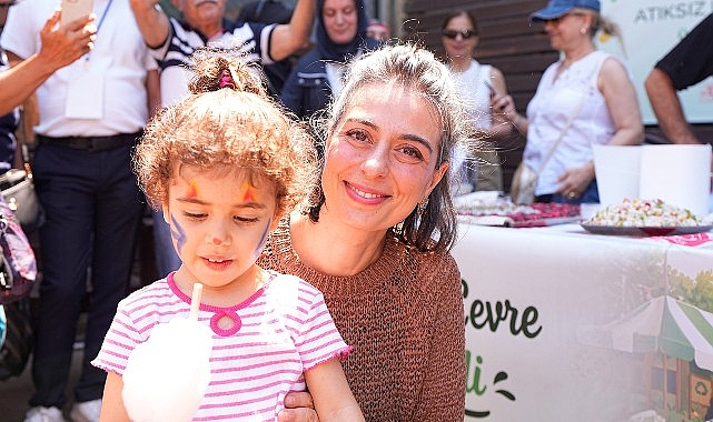 Kuzguncuk Bostanı'nda Çevre Festivali: 100 Ton Atıktan Kompost, 97 Ton Karbon Tasarrufu