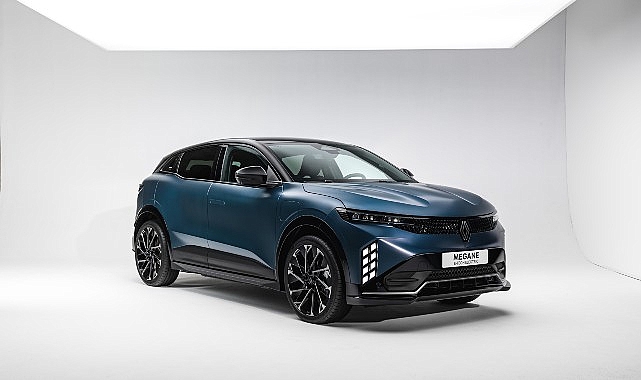 Güncellenen Renault Megane E-Tech: 500 km Menzil ve 165 kW Hızlı Şarj ile Geliyor