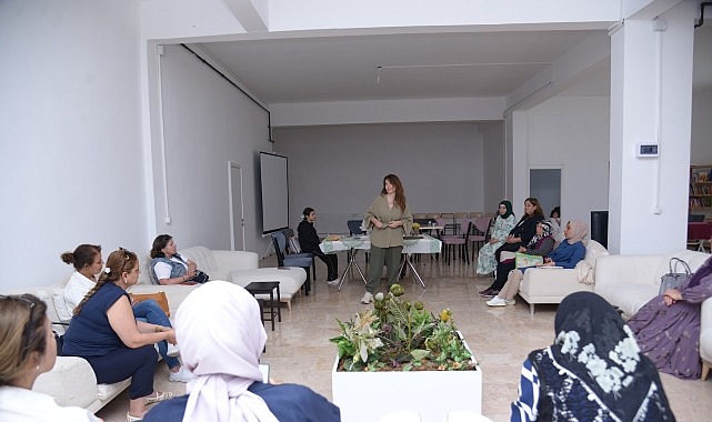 Kahramankazan'da Kadınlara Özel: Yüz Yoga ve Doğal Bakım Semineri Yoğun İlgi Gördü