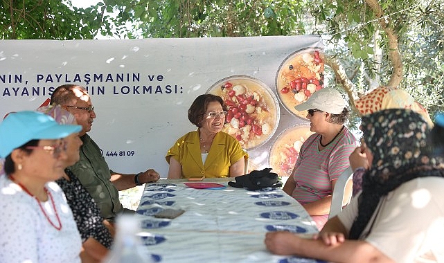 Didim'de 8 Bin Kişiye Aşure İkramı: Başkan Gençay'dan Birlik Mesajı