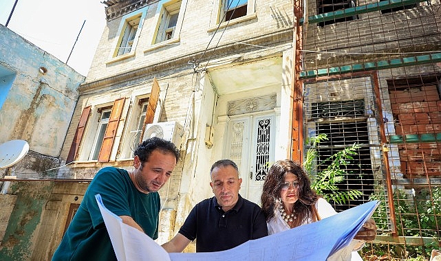 Konak'ta asırlık iki bina restore edilerek halkın kullanımına açılacak