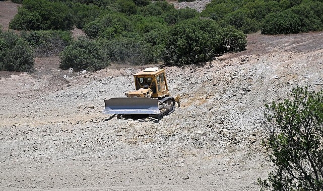 Manisa'da Yüzde 80'i Tamamlanan Yağmur Suyu Göleti: Tarım ve Yangın İçin Can Suyu